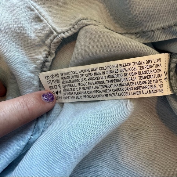 Life in Progress Tunic Dress Chambray White Wash Denim Button Boho Y2k T… - Picture 4 of 6